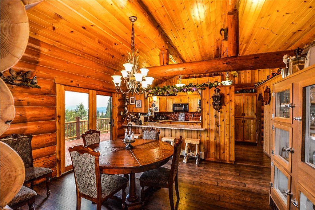 cum este definit stilul rustic?