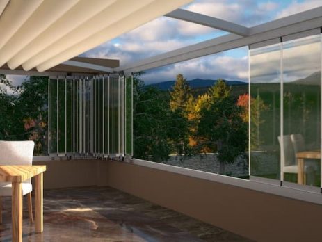 sisteme inchidere terase sau balcoane. Sursa: www.cairoshades.com